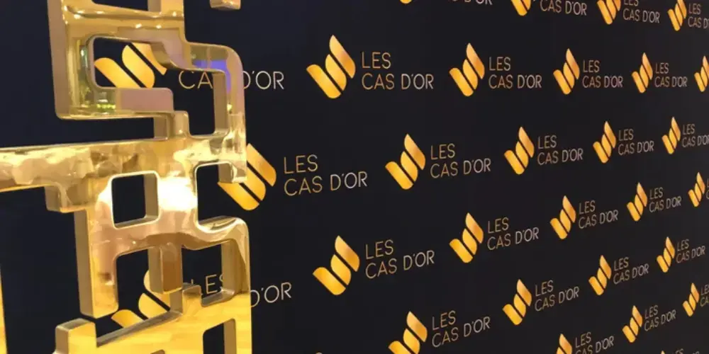 Bee gagnant du cas d'or 